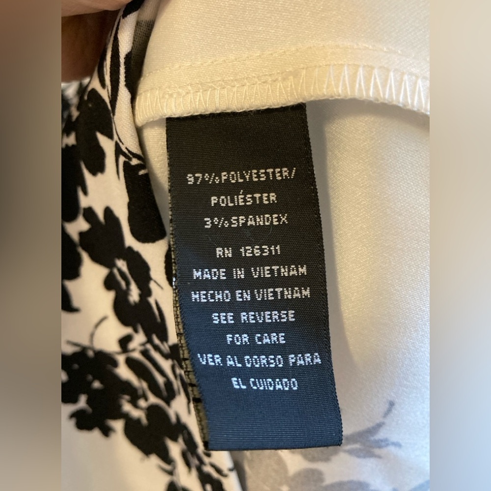 Ronni Nicole Black and White Floral Dress Size 8 - Picture 9 of 10
